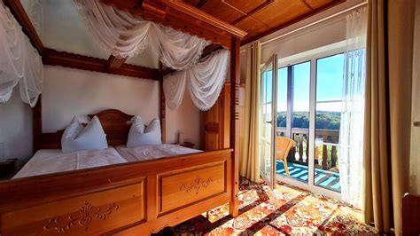 paareclubs|Hotel „Gästezimmer am Teich“ .